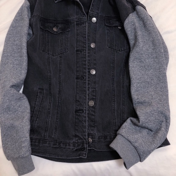 Black jean jacket - Picture 2 of 4